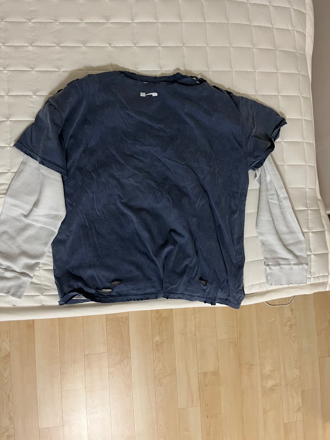 홈리스 레이어드티 상품이미지2