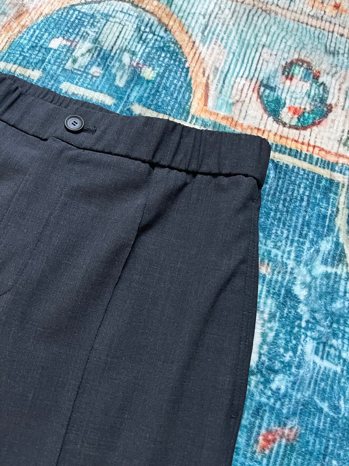 타임 옴므 슬렉스 뒷밴딩 챠콜 새상품급 상품이미지3