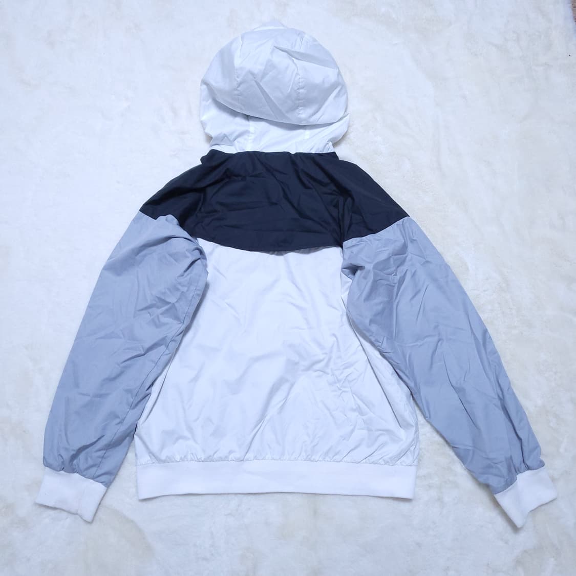 나이키 여성 바람막이 L 0310 뽀샤샤 상품이미지2