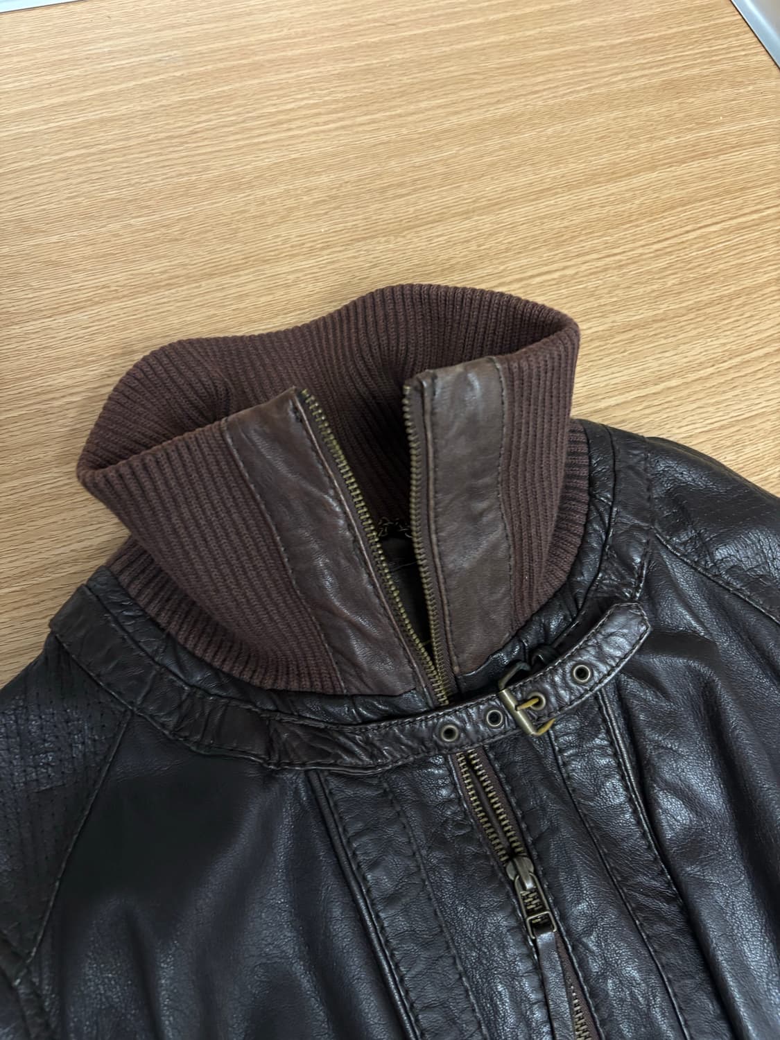 리얼래더 딥 브라운 하이넥 자켓 상품이미지4