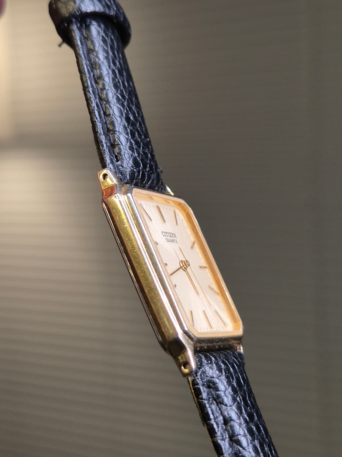 80's vintage Citizen quartz cream dial 상품이미지5