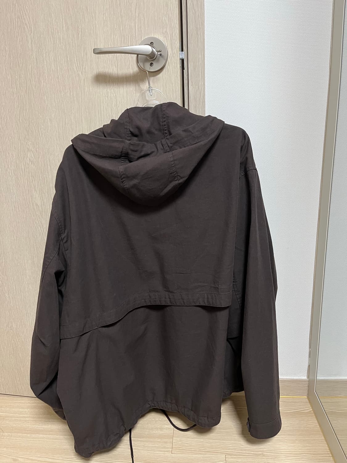 러프사이드 힐파카 카카오 4사이즈 판매합니다 상품이미지3