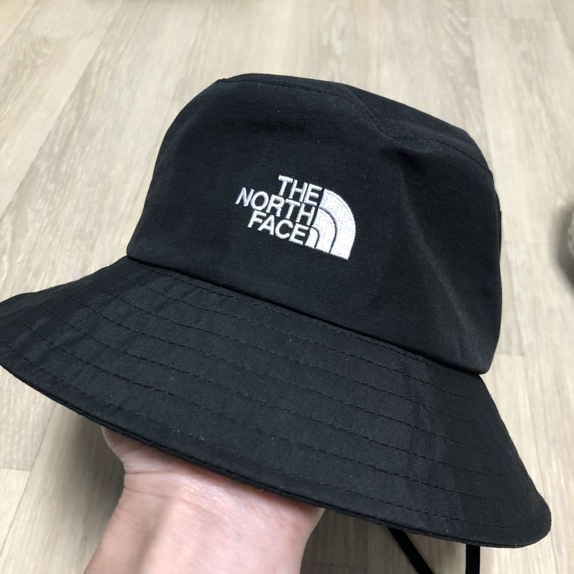 (L) 노스 페이스 NORTH FACE 고어텍스 버킷햇 블랙 상품이미지10