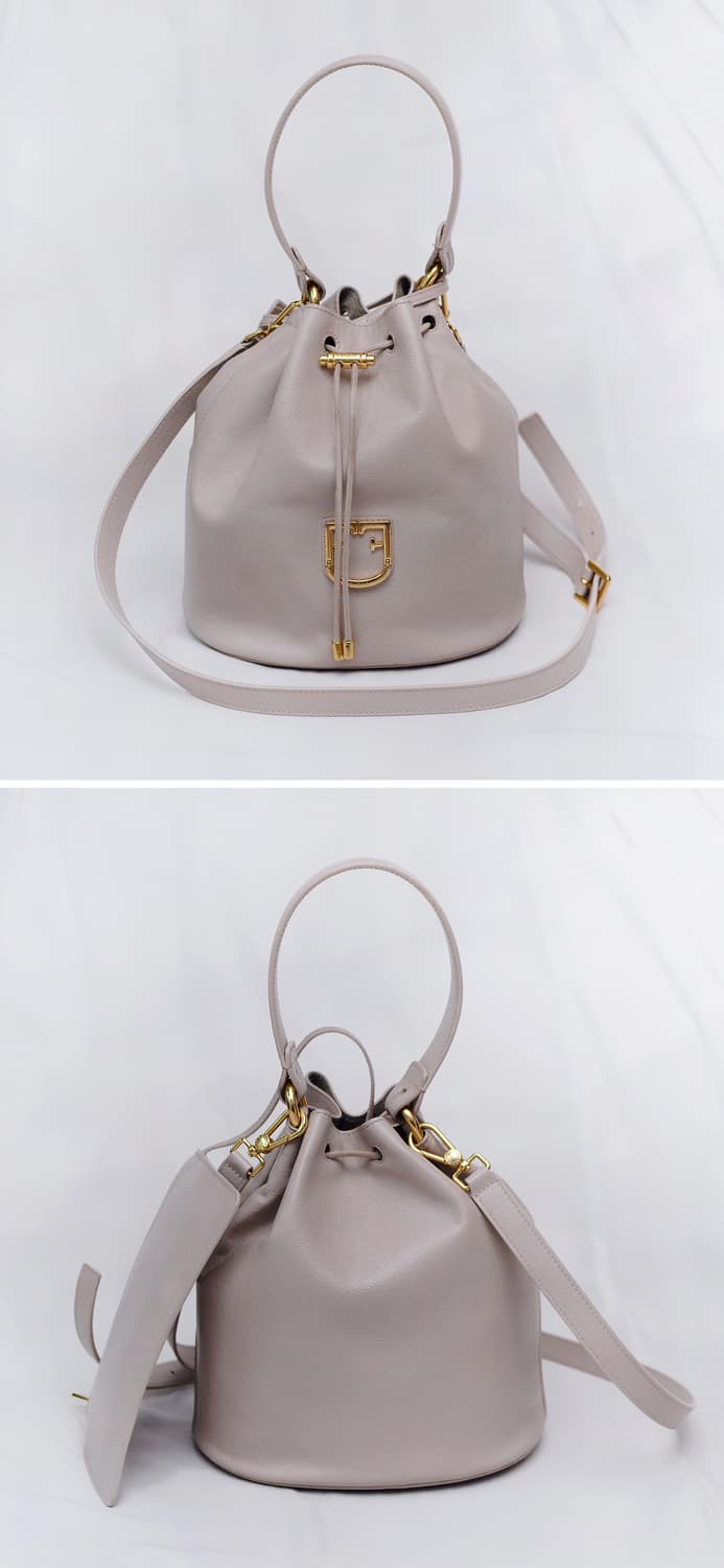 훌라 (FURLA) 코로나 달리아 페블레더 가죽 버킷백 상품이미지2