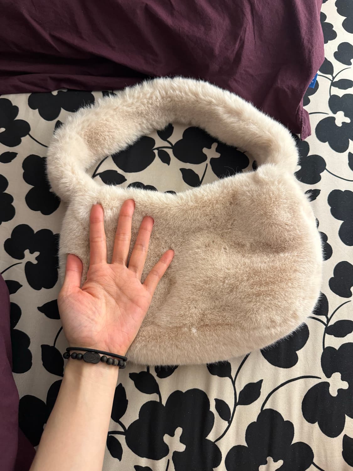 에잇세컨즈 퍼 가방 상품이미지2