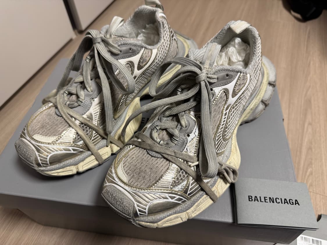 발렌시아가 3xl 43 에그쉘 상품이미지1