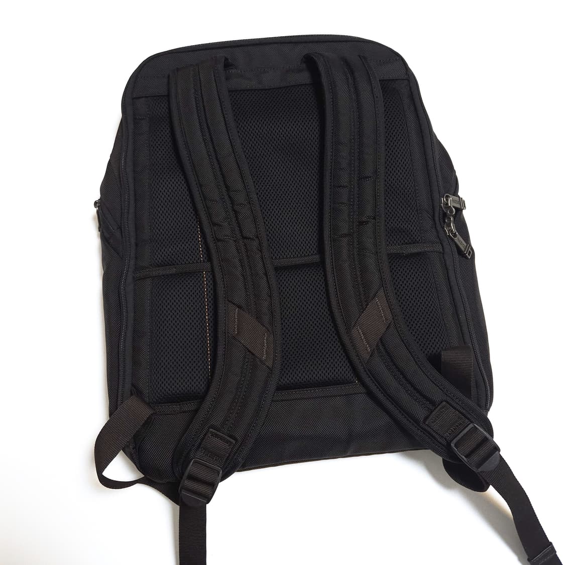 투미 TUMI 베르토나 백팩 가방 상품이미지3