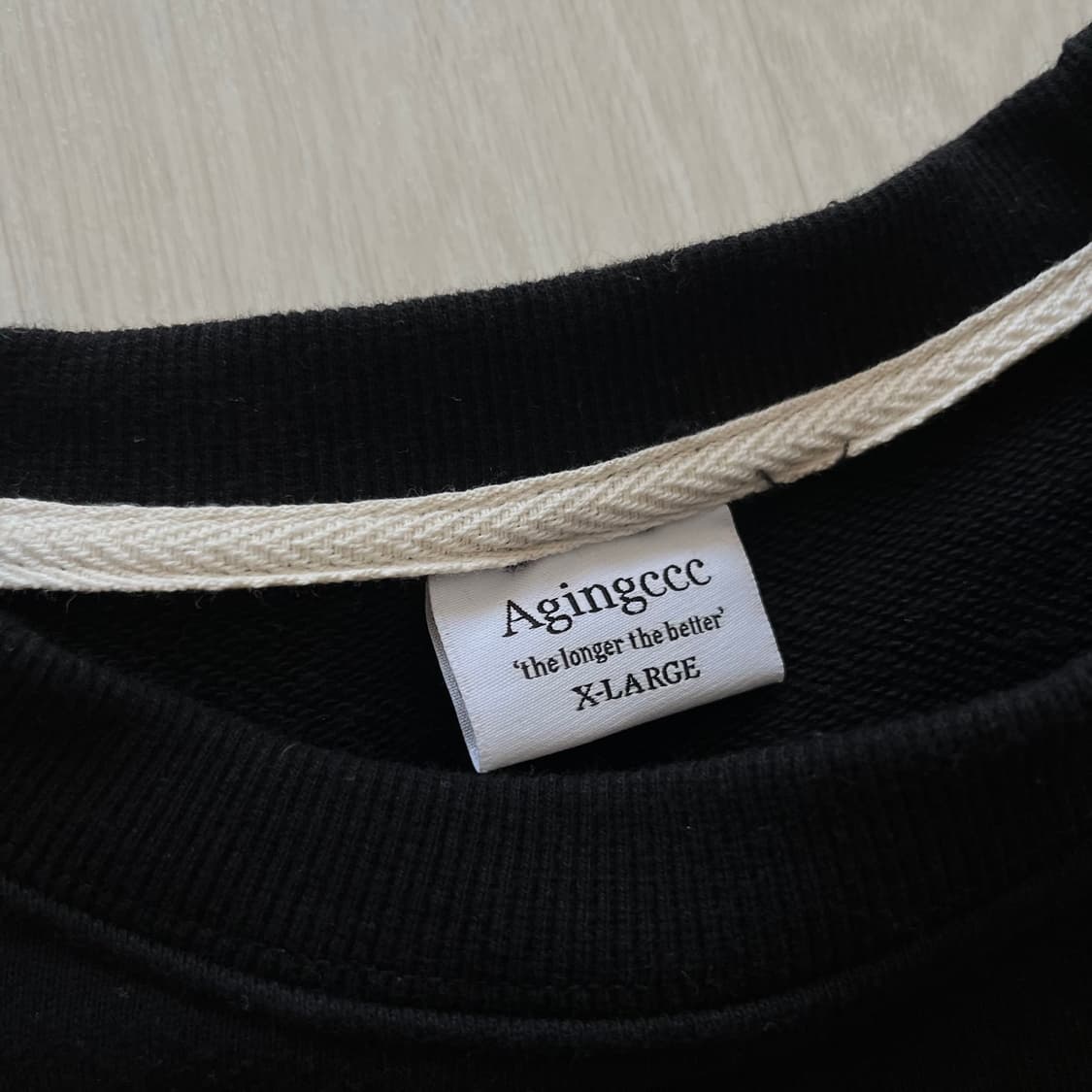 AGINGCCC . 에이징ccc 베어 맨투맨 상품이미지4