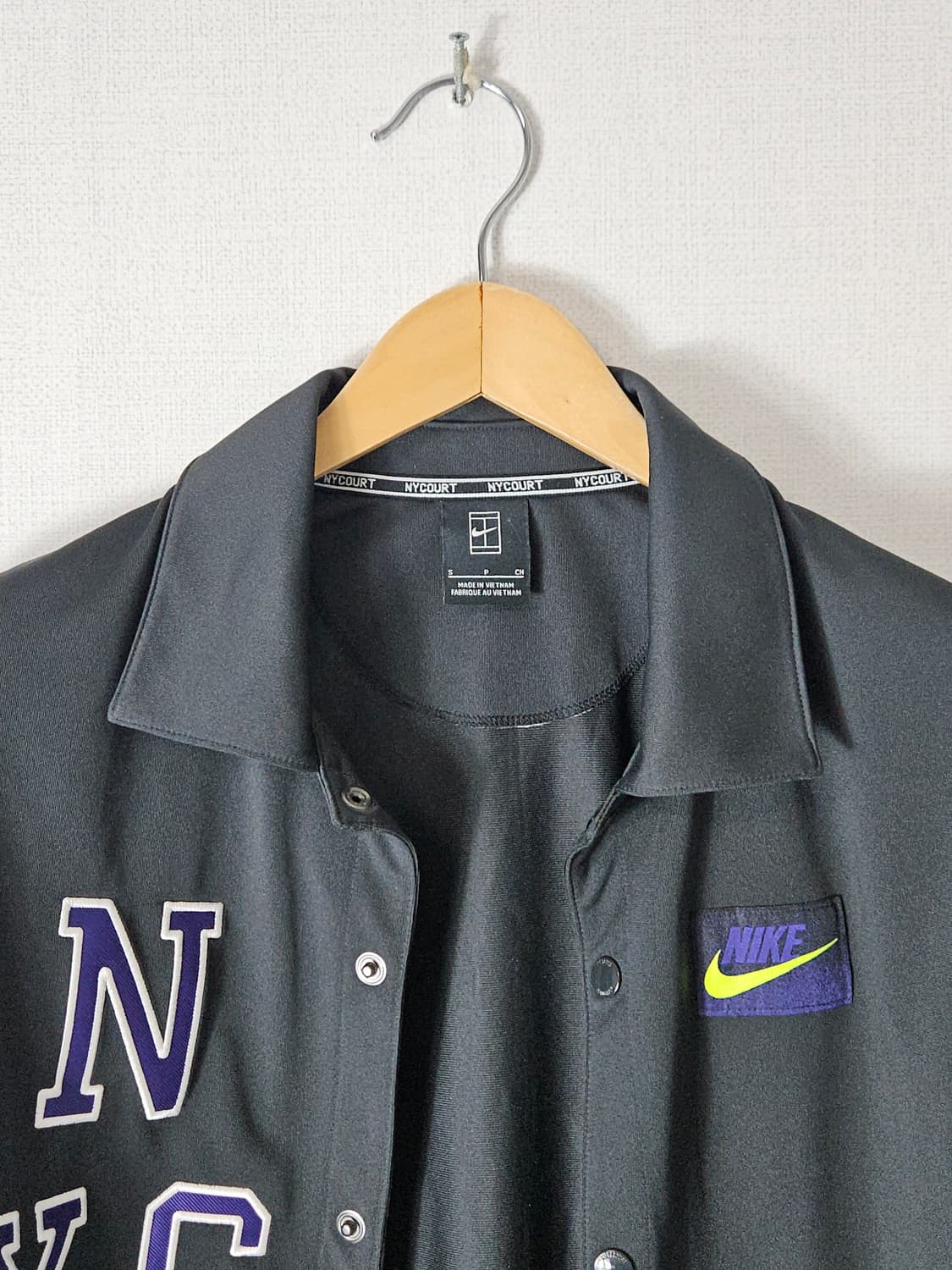 나이키 NYC 스포츠 반팔셔츠 테니스코트 S 95 상품이미지3