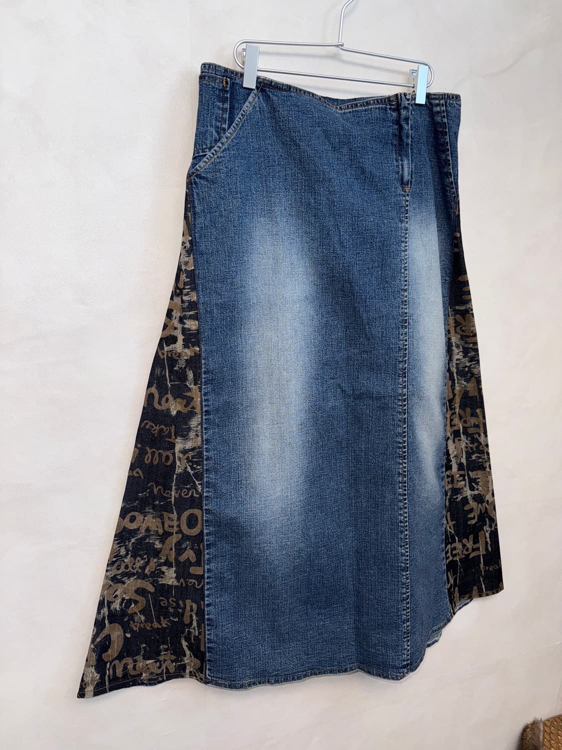 Washing denim side lettering maxi skirt  상품이미지2