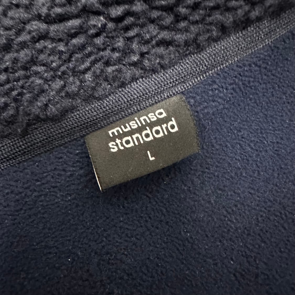 무신사스탠다드 뽀글이 털 후리스 집업 자켓 네이비 L 상품이미지3