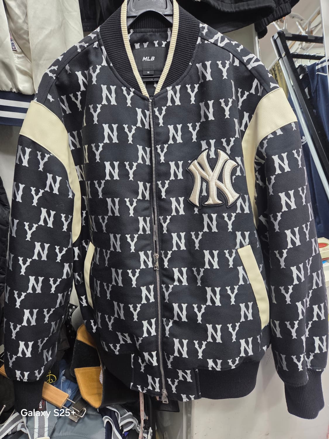 MLB 뉴욕   양키스  모노그램   점퍼 상품이미지1