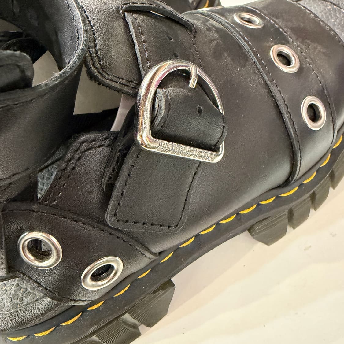 [250mm] 닥터마틴 리키 HDW 샌들 상품이미지3