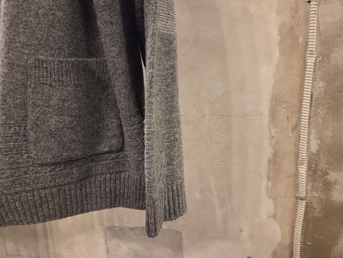 어나더오피스 니트 상품이미지5