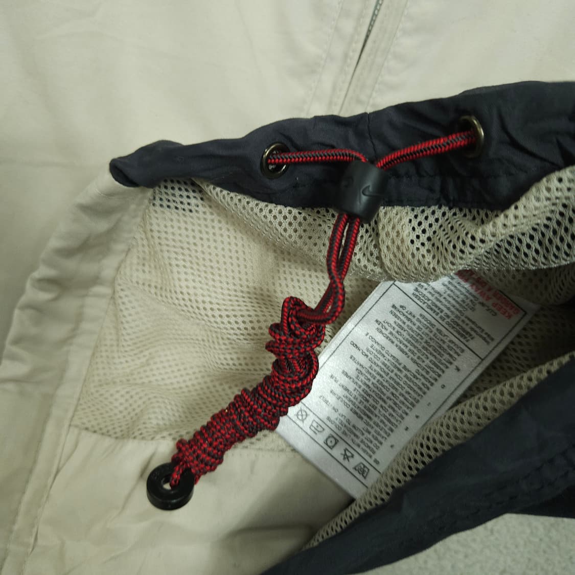 00s 나이키 스몰 스우시 바람막이 상품이미지5