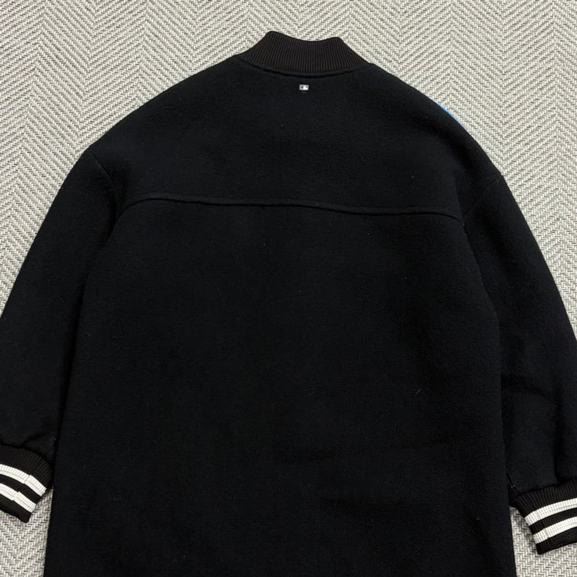 mlb 뉴욕양키즈 바시티 코트 v1779 상품이미지4