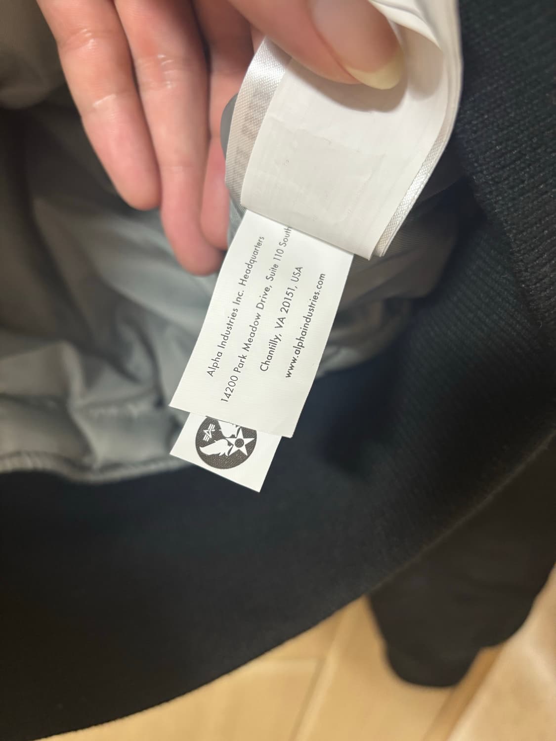 알파인더스트리 MA-1 블랙 항공점퍼 상품이미지10