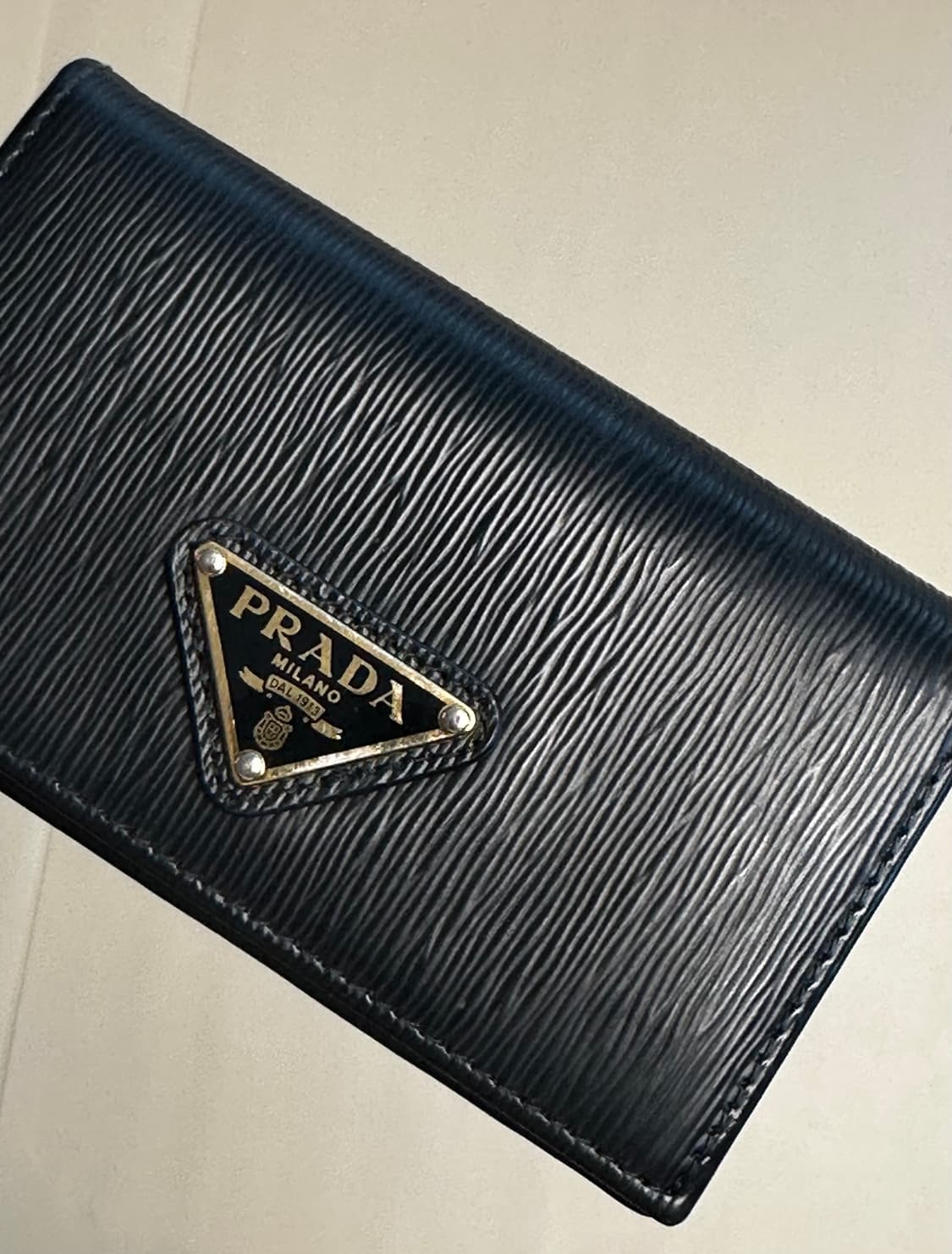 프라다 비텔로 무브 반지갑 상품이미지3