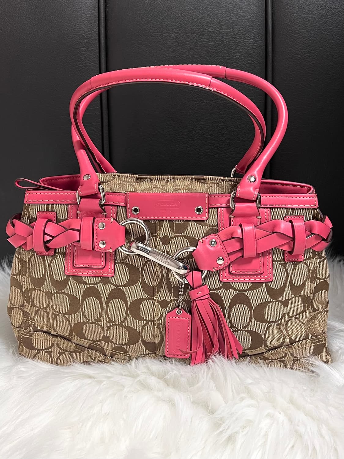 90s coach 햄튼 시그니처 캔버스 레더 브레이드 핑크 사첼백 상품이미지1