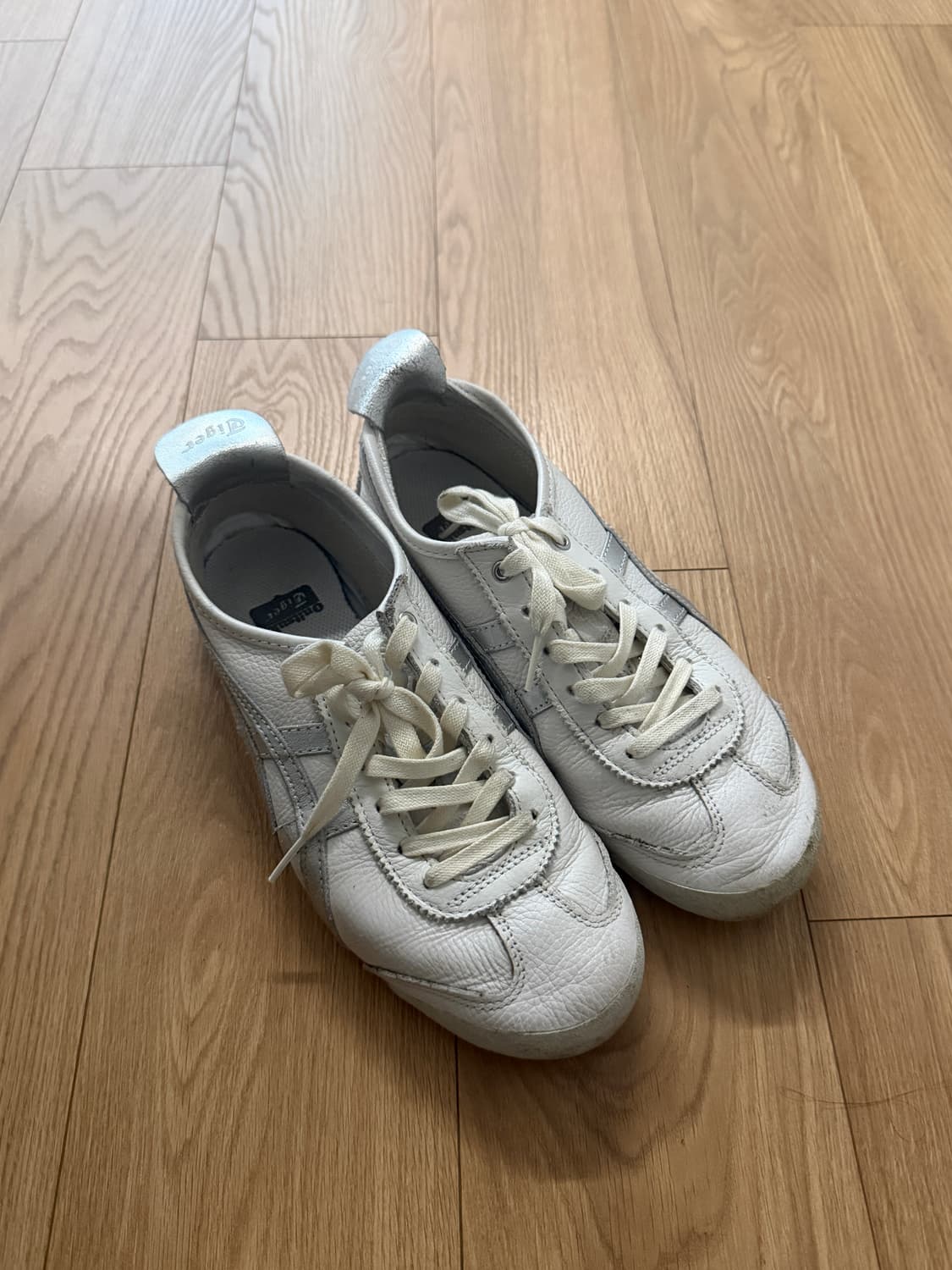 오니츠카 타이거 245  상품이미지1