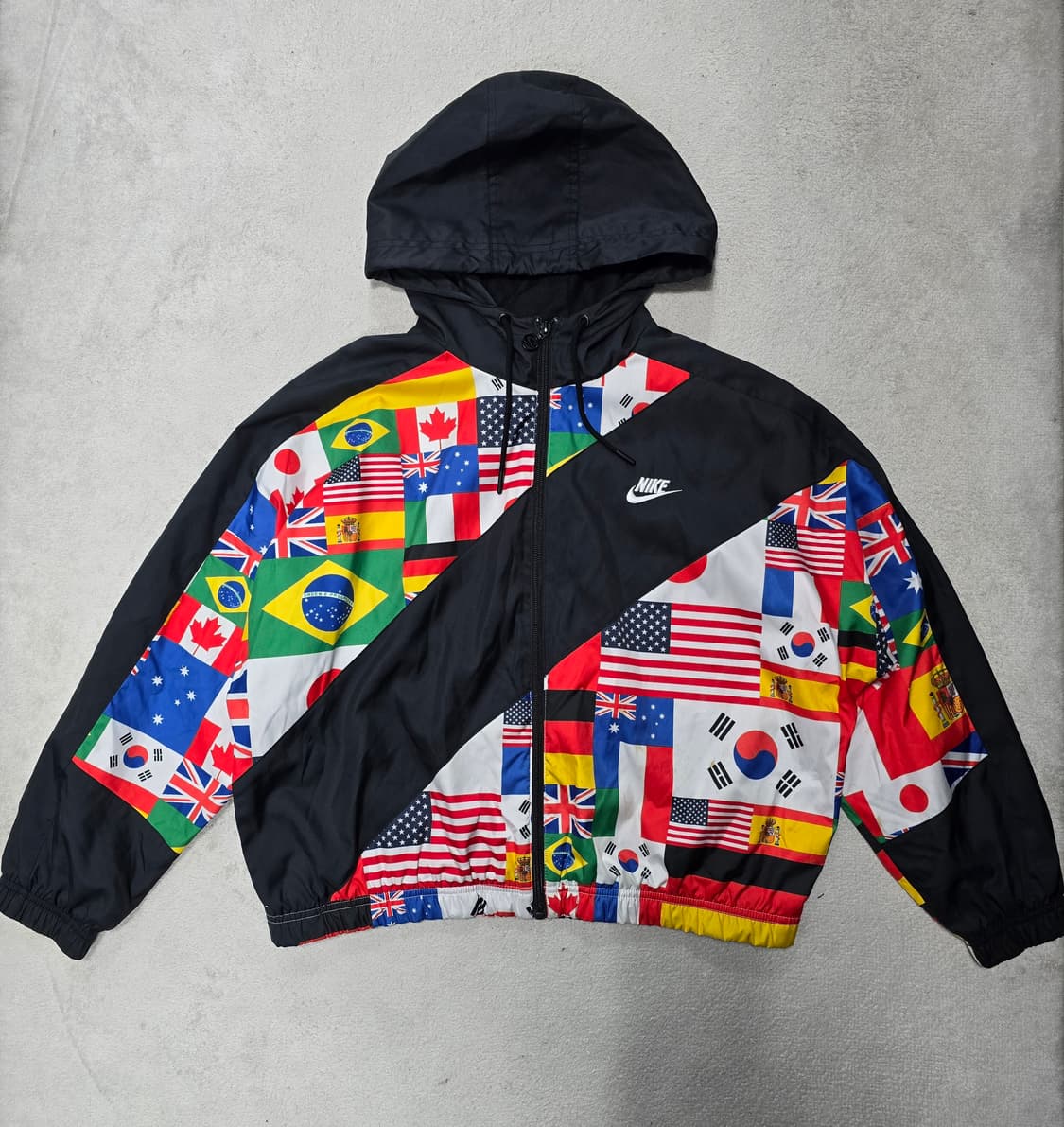 Nike 나이키 월드플래그 블랙 바람막이 자켓 L 상품이미지2