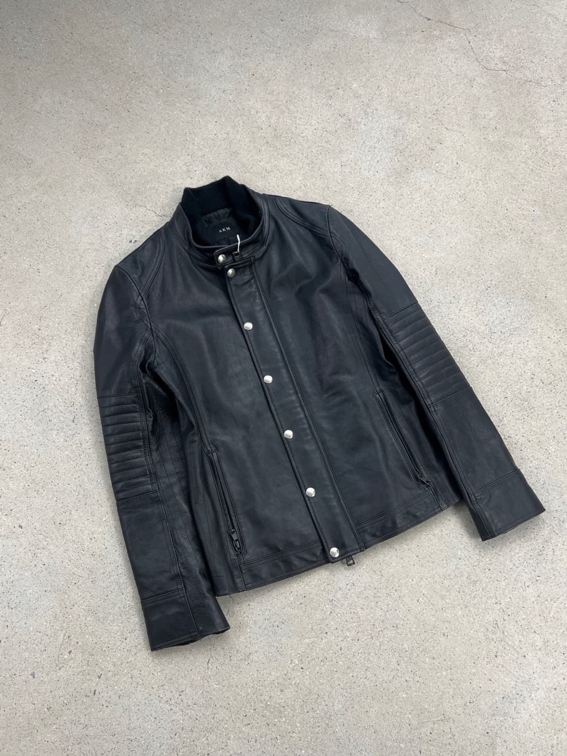 AKM 리브 하이넥 카우 레더 자켓 상품이미지2