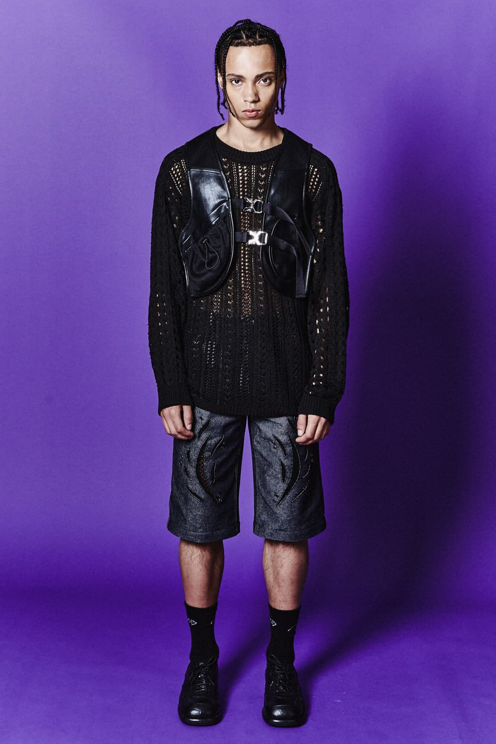 앤더슨벨 레이저 컷아웃 와이드진 판매합니다. 상품이미지4