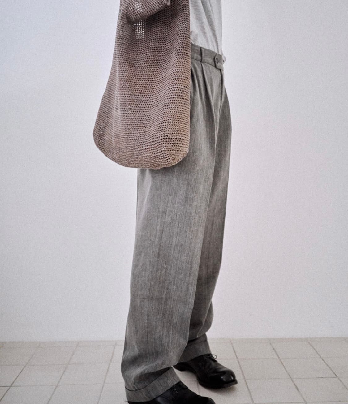 구매글) Textured Two Tuck Trousers 2size 상품이미지1
