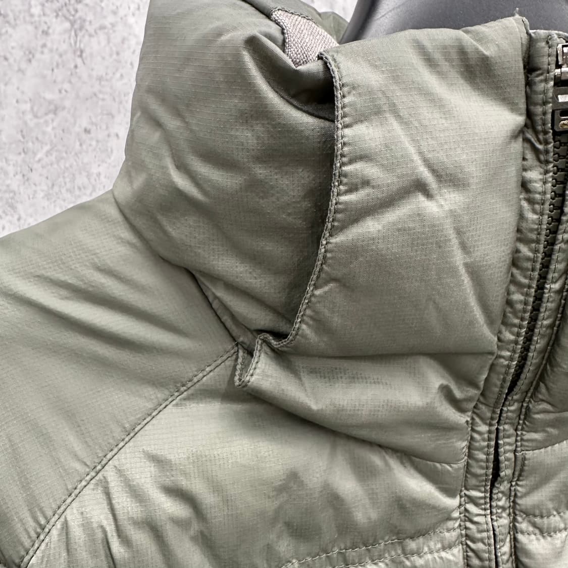 100 나이키 ACG 남자 구스다운 패딩 상품이미지7