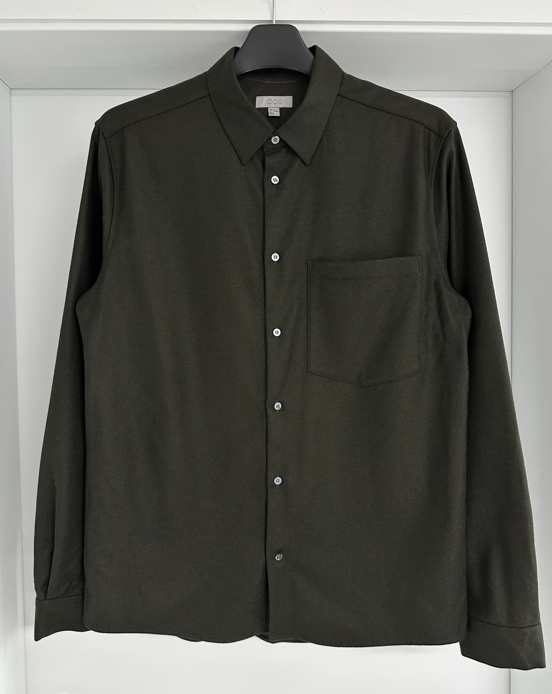 [코스] 남성 카키 울 셔츠 상품이미지1