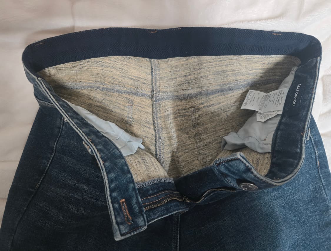 올포유 여성 뒷 이밴드 부츠컷 기모 데님바지
79  상품이미지6