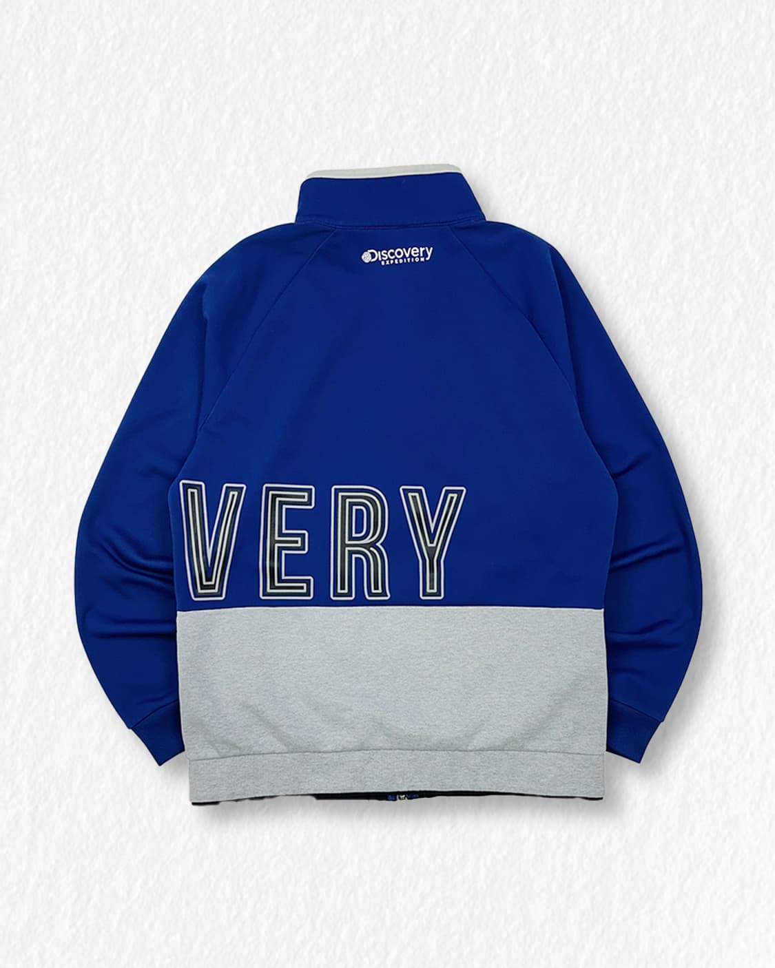 디스커버리 배색 레터링 집업 상품이미지2