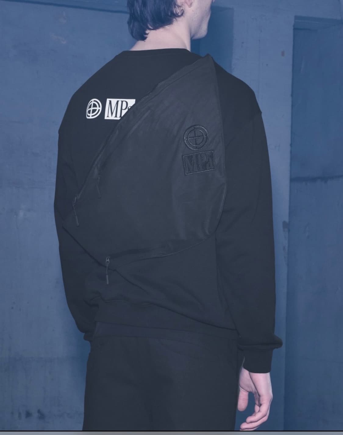 MPa UTILITY SLING BAG (BLACK) 상품이미지1