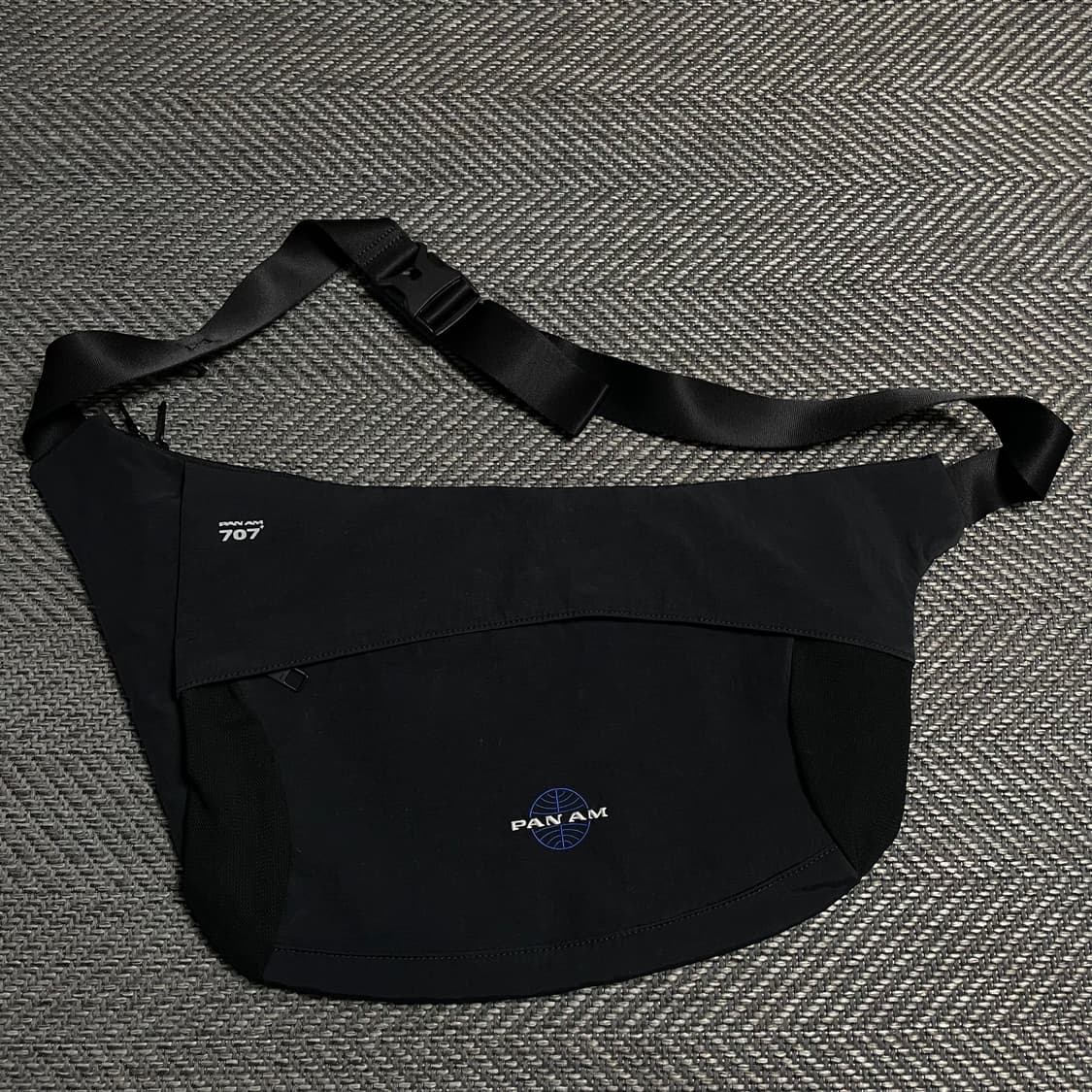 팬암 자수 미니멀 숄더 슬링 메신저백 블랙y 5173 상품이미지2