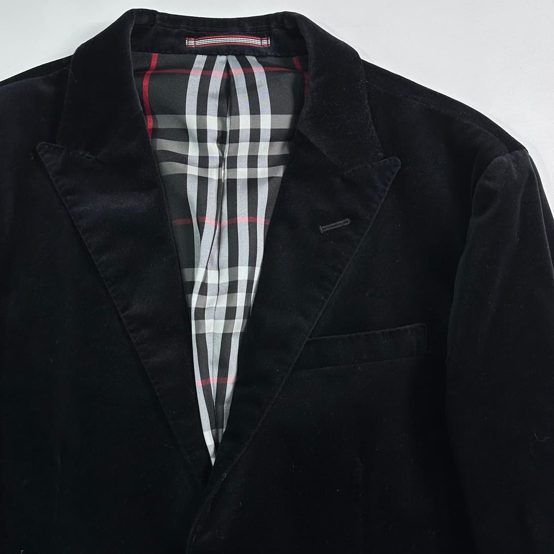 버버리 블랙 벨벳 블레이저 자켓 상품이미지3