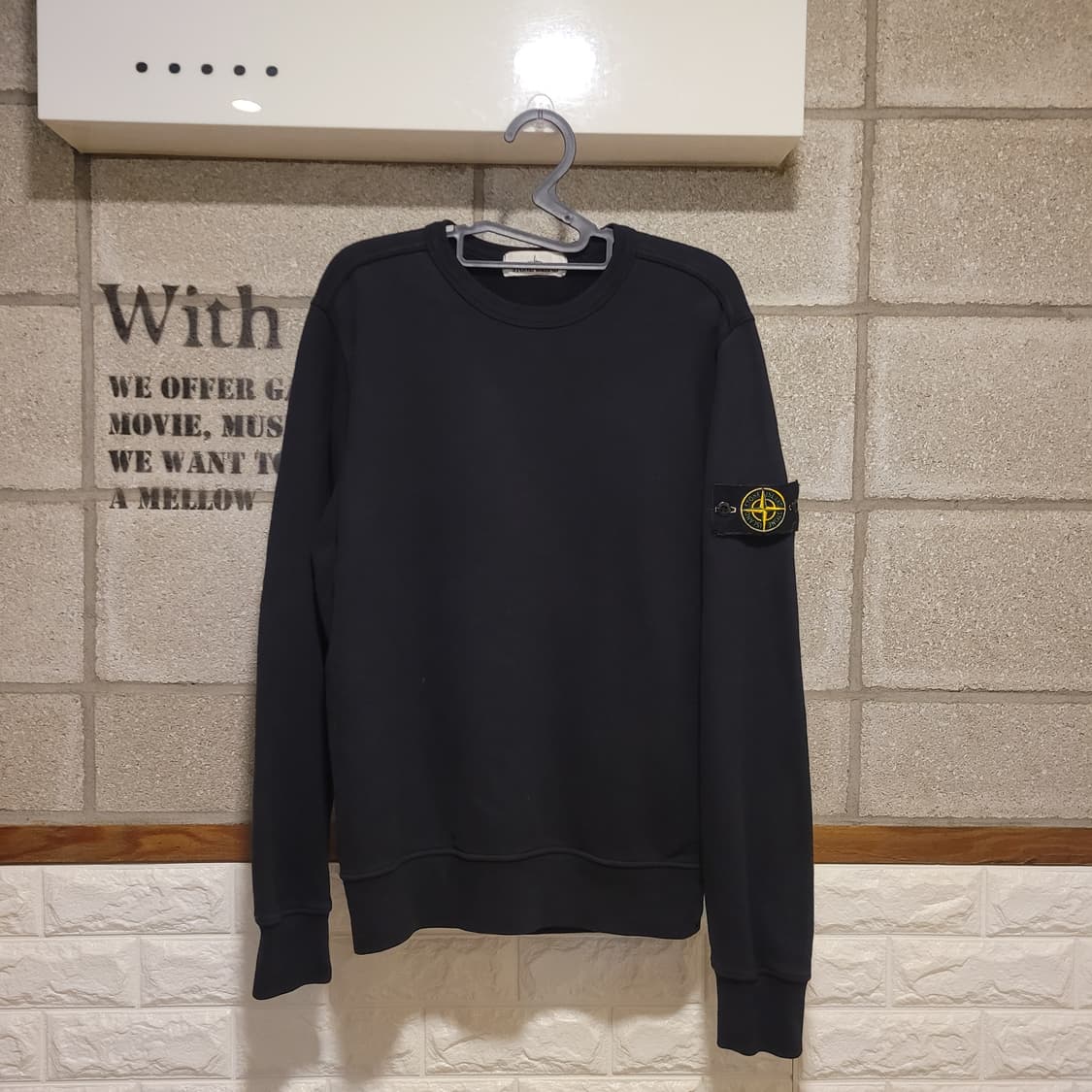 스톤아일랜드 기모 와펜 맨투맨 S 상품이미지1