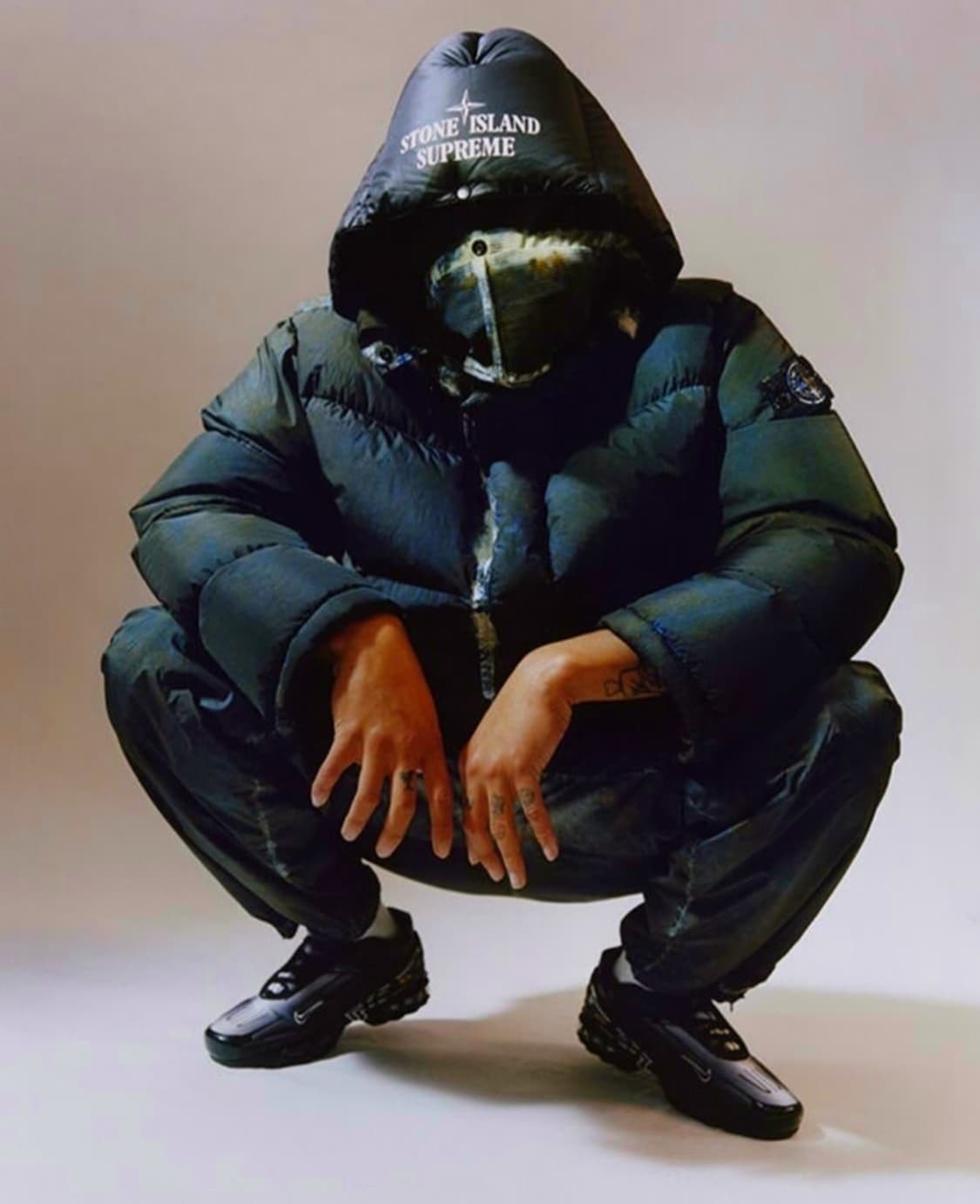 [M] 슈프림 스톤아일랜드 크링클랩스 다운 틸 상품이미지1