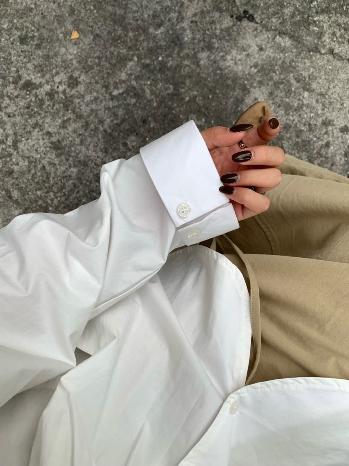 핀턱 라운드카라 블라우스 셔츠 상품이미지2