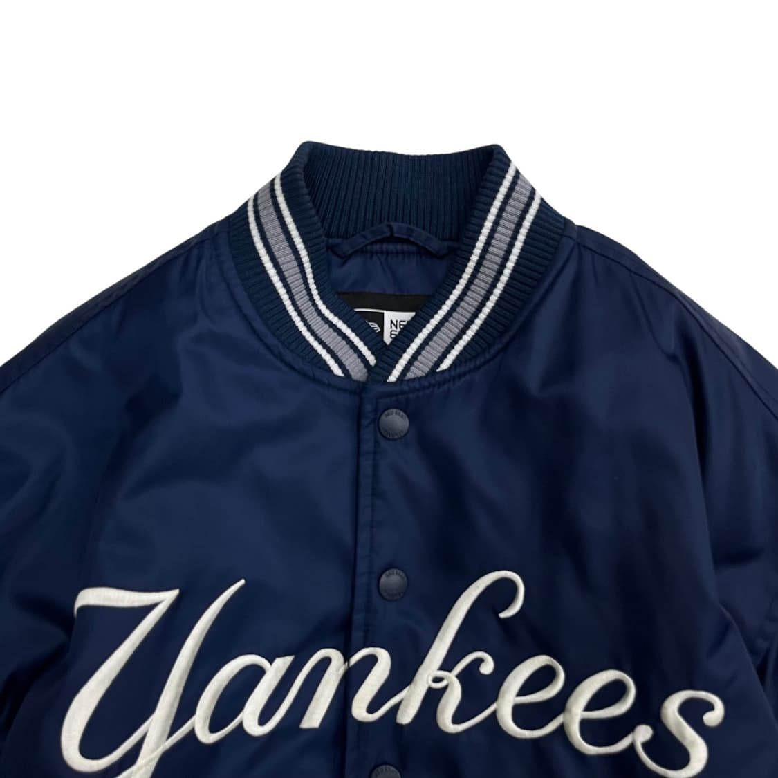 뉴에라 센터로고 네이비 바시티 자켓 90 상품이미지5