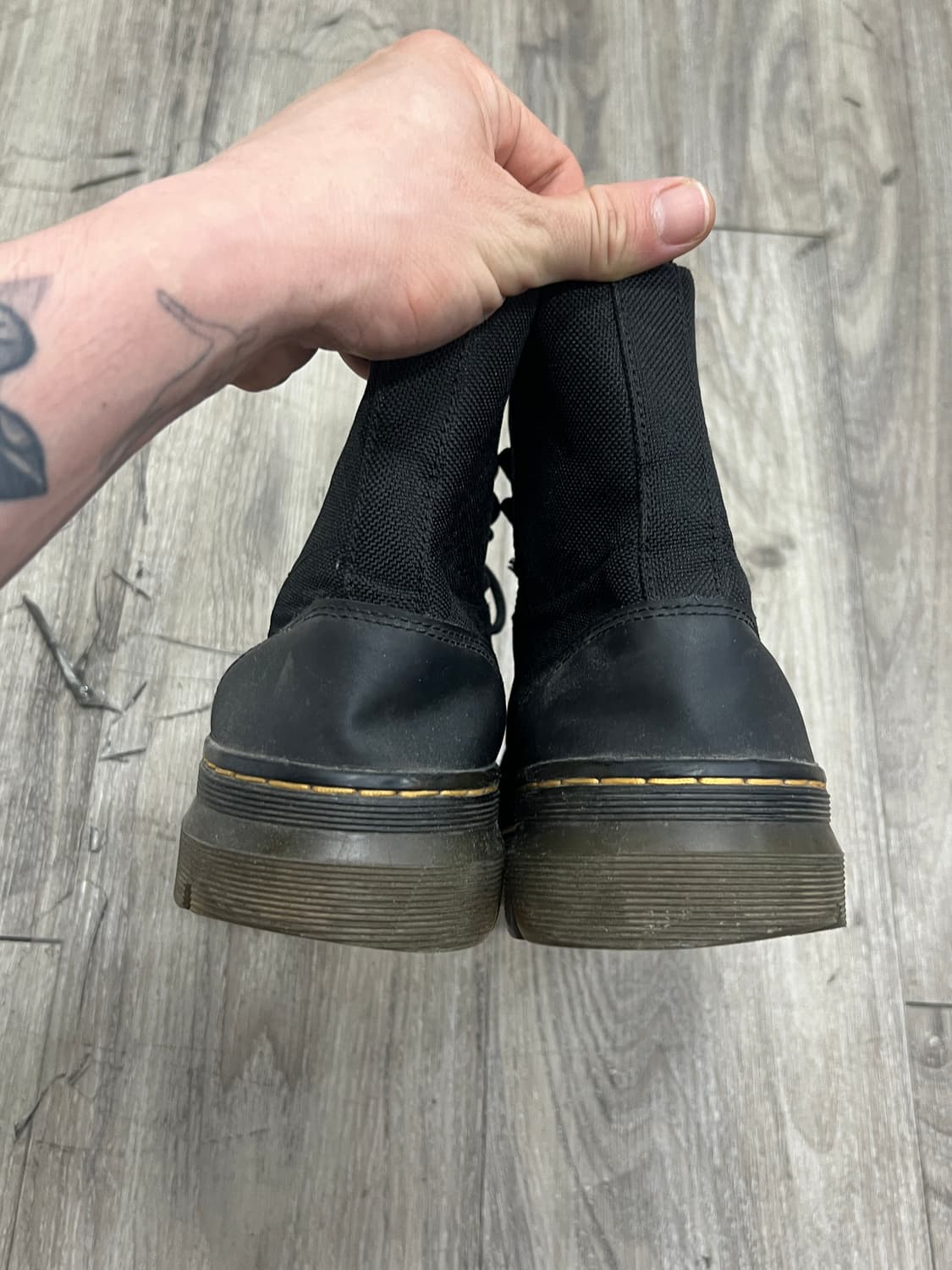 Dr martens 닥터마틴 콤스 레더 컴뱃 부츠 상품이미지4