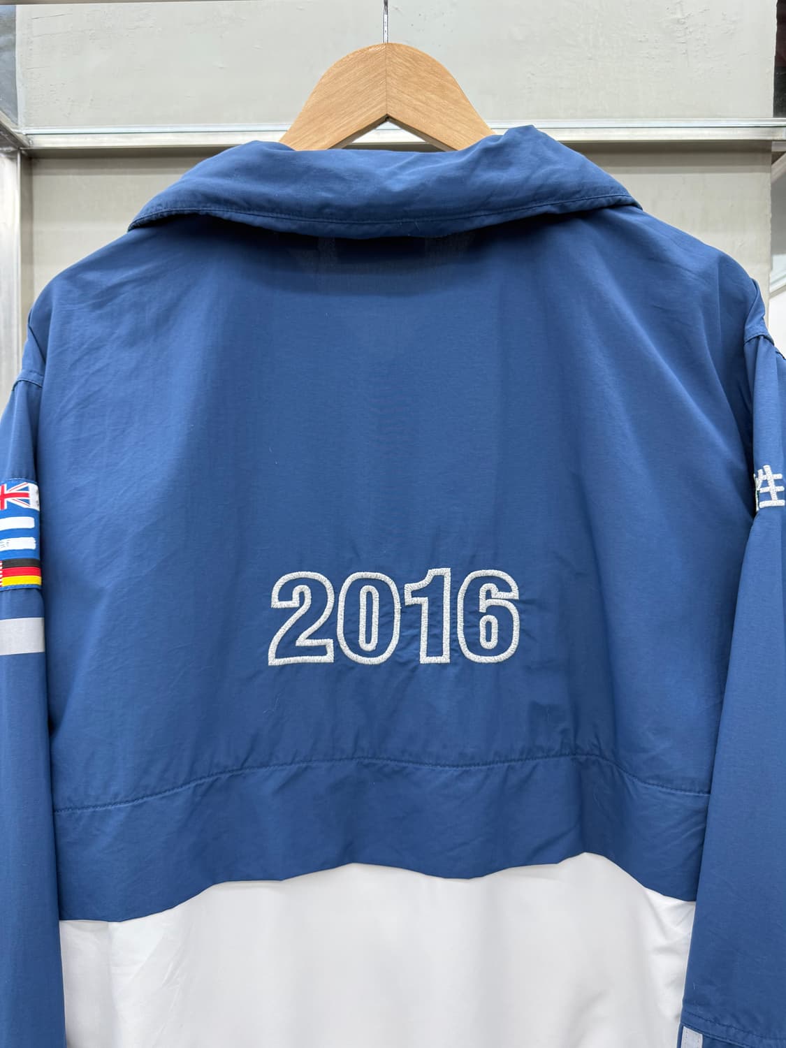 아디다스 X 휴먼 레이스 2016 인간성 아노락 자켓 상품이미지3