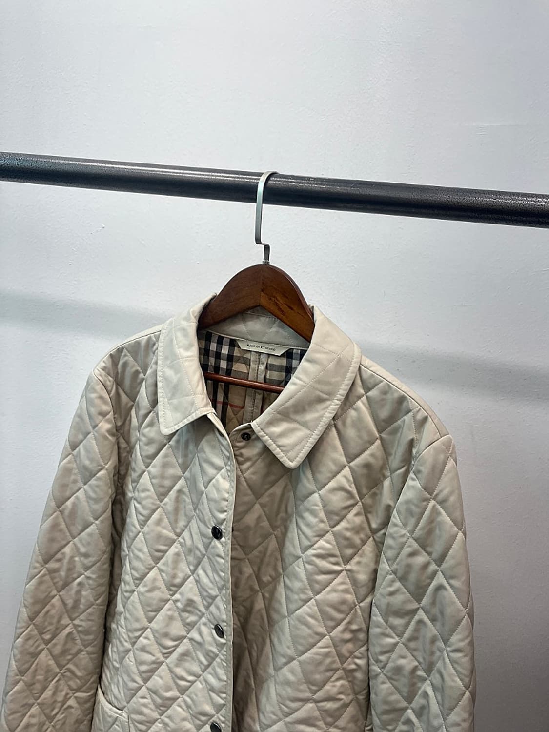 여) 버버리 런던 베이지 퀼팅자켓  상품이미지4