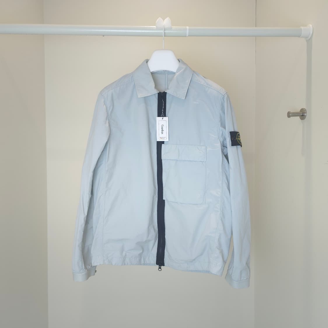 [중고/정품] 스톤아일랜드 나슬란 오버셔츠 라이트그레이 상품이미지1