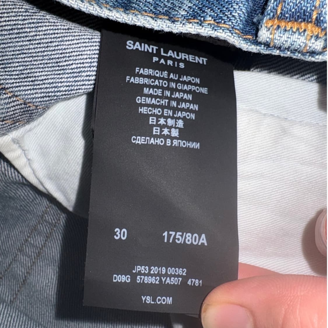 AW19 Saint Laurent Distressed Jeans 상품이미지4