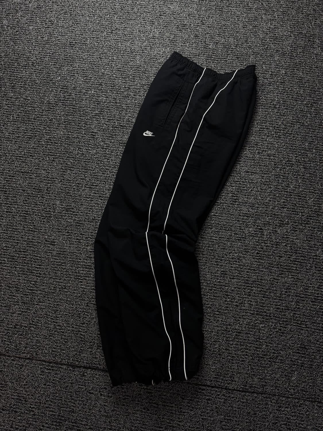 00s 나이키 올드스쿨 와이드핏 우븐 스트링 트랙팬츠 블랙 931 상품이미지1