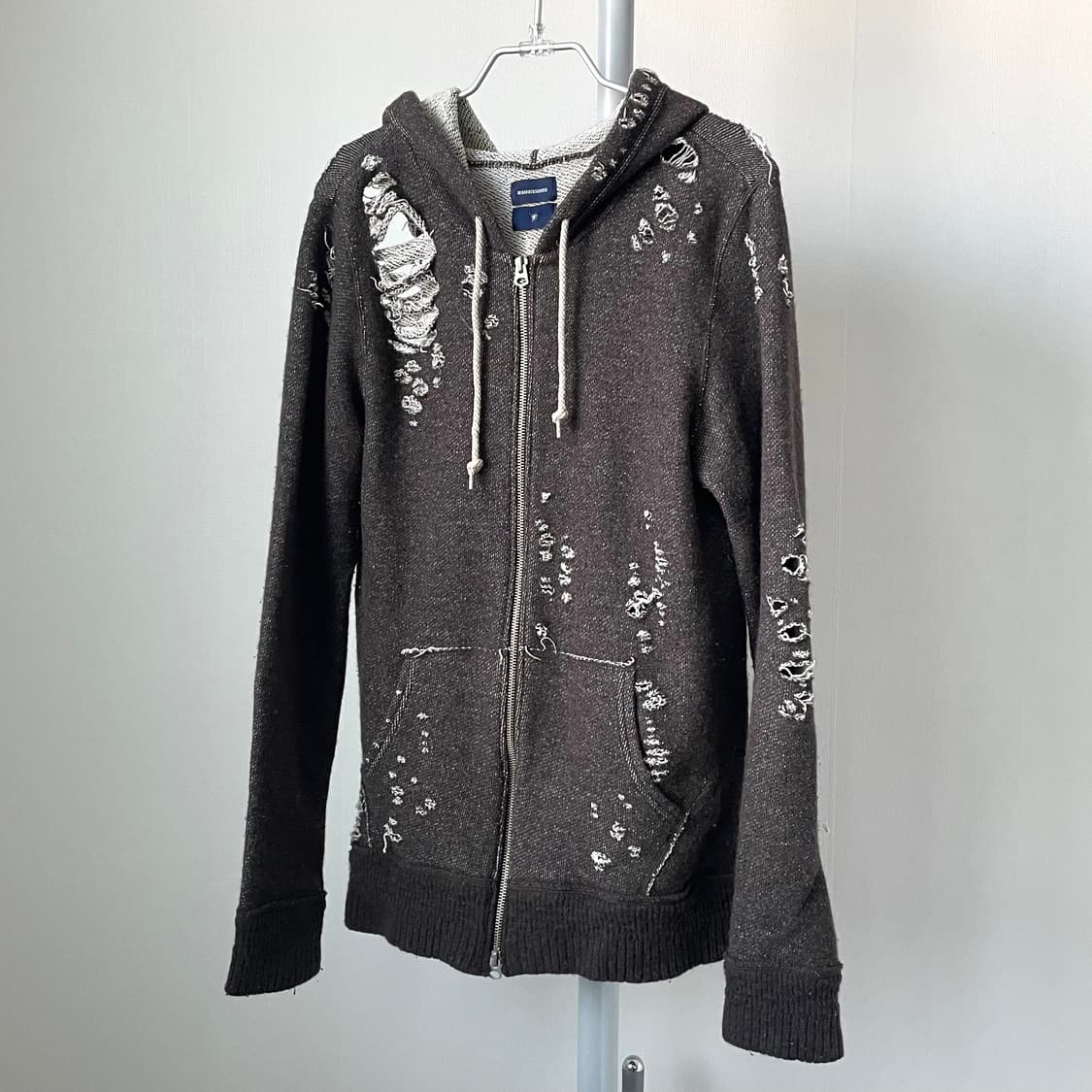 미하라야스히로 데미지 후드집업 상품이미지1