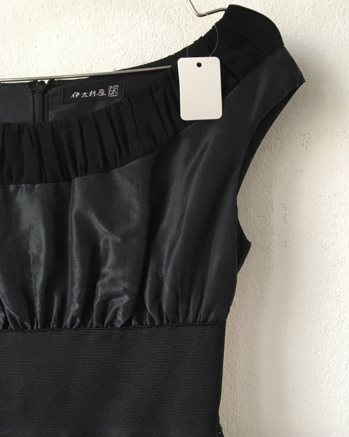 Gk glitter layer point glossy onepieve 상품이미지5