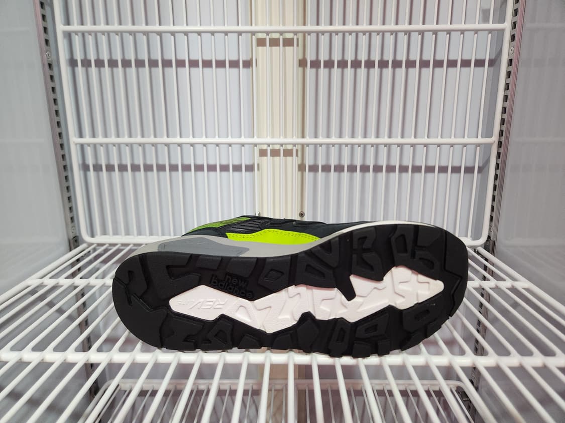 뉴발란스 X 미타스니커즈 MRT580 SM   240mm 상품이미지3