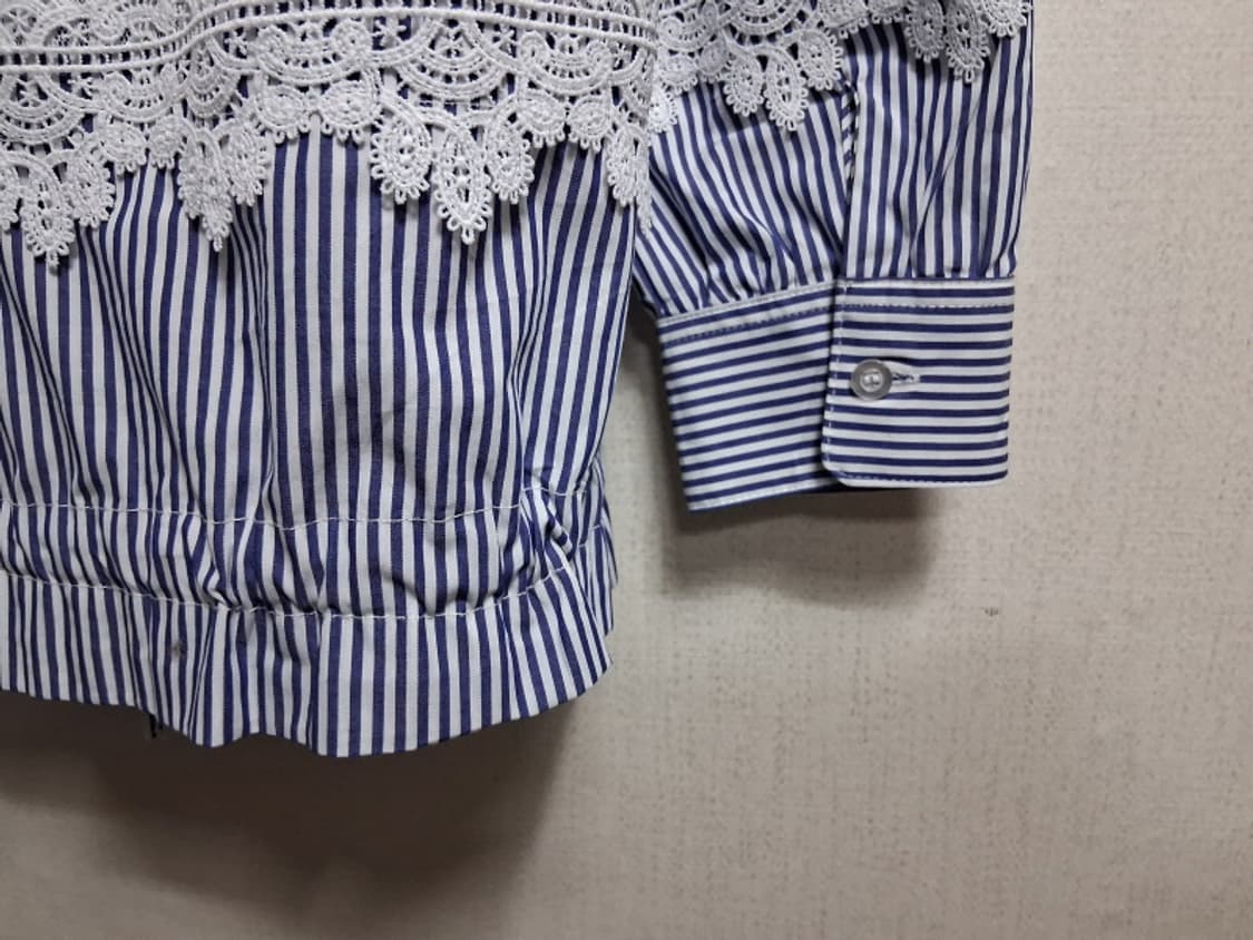 일본수입 KYOKO HIGA 네이비스트라이프 레이스블라우스 5566 미착 상품이미지7