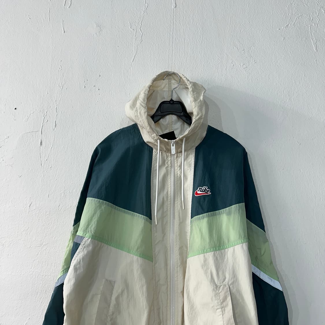 나이키 바람막이 자켓 M 상품이미지2